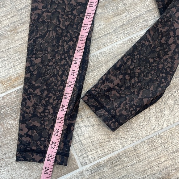 Lululemon Wunder Under High-Rise Tight *Full-On Luxtreme Brown Black Size 6 - Picture 5 of 6